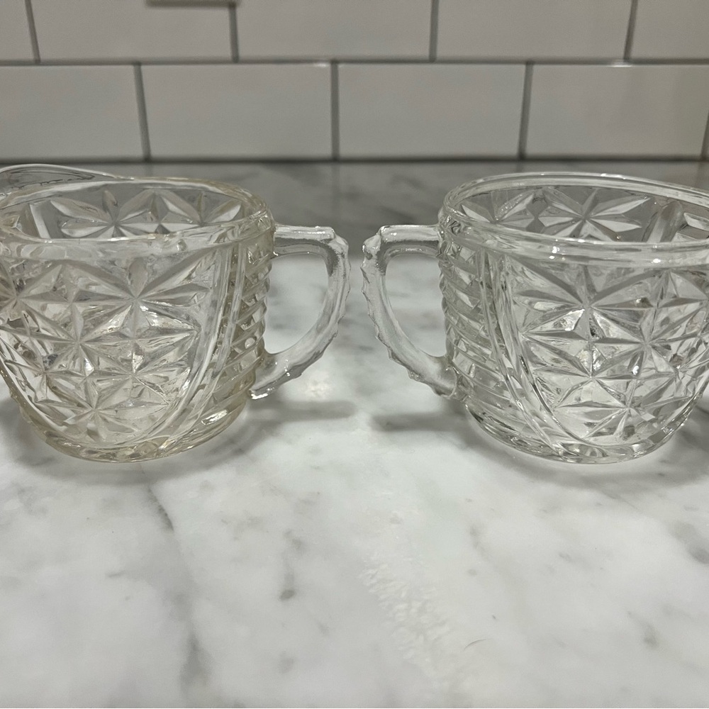 Vintage Anchor Hocking "Stars & Bars" creamer and open sugar bowl set.